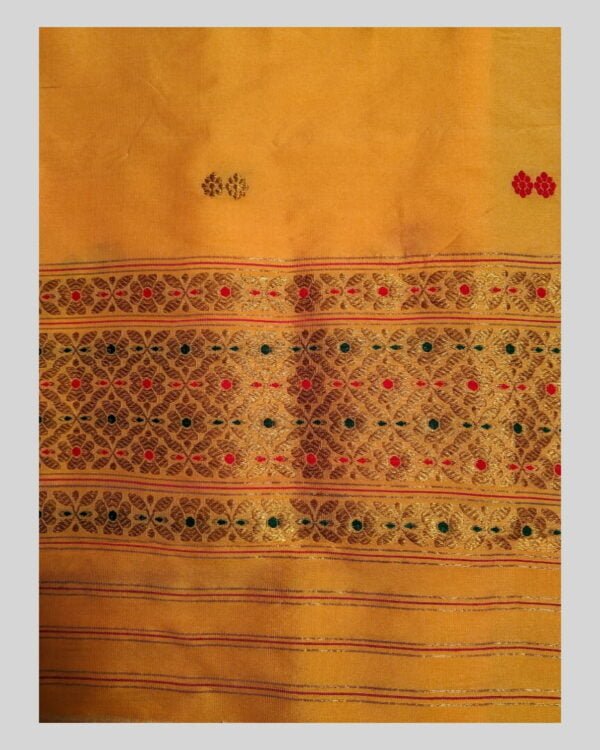 Mix Paat Riha Sador – Traditional NorthEast