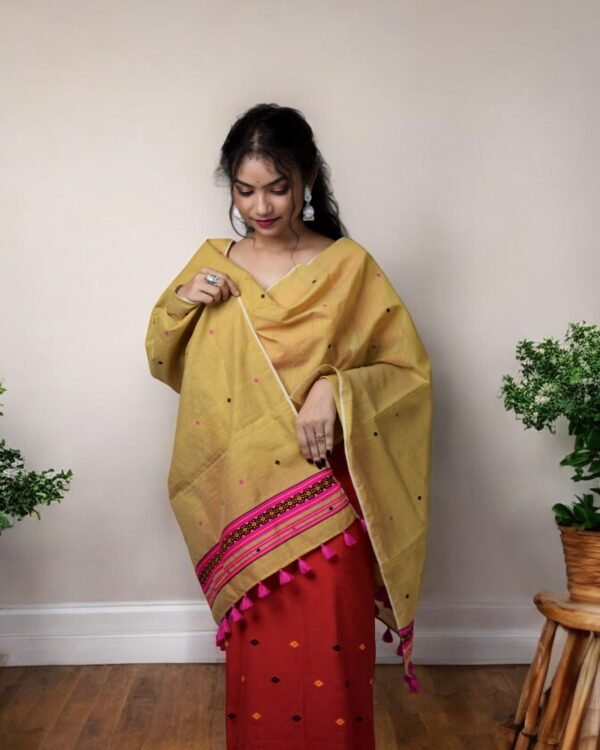 Dimasa Rikhaosa- Dupatta- Shawl – Traditional NorthEast