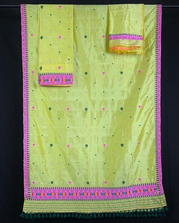 Sador mekhela - Paat/ AssamSilk - Dimasa design - Image 1