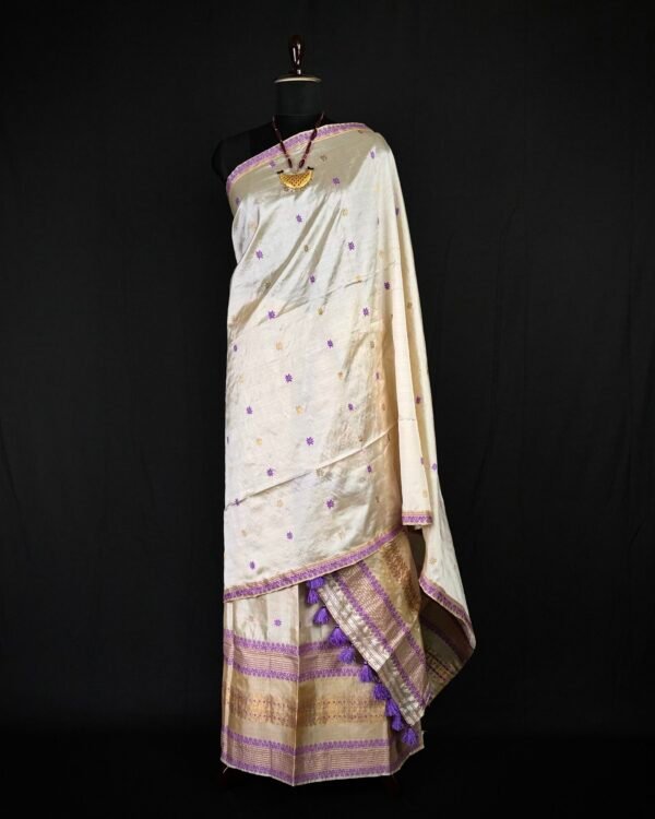 Sador Mekhela - Toss By Paat – Traditional NorthEast