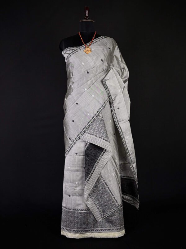 Sador Mekhela - Cotton Kesapaat – Traditional NorthEast