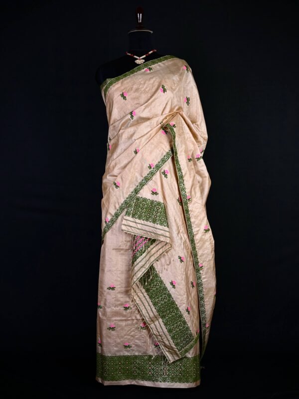 Sador Mekhela: Authentic Toss Silk from Assam - Image 1
