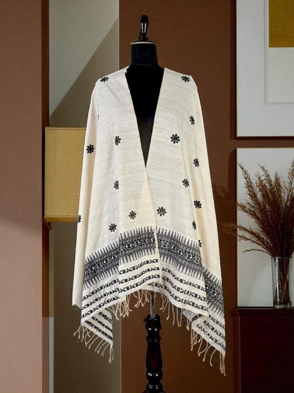 Shawl - Eri-Tussar Silk - Handloom Traditional design - Image 1