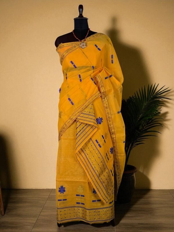 Sador Mekhela - Wash Cotton - Traditional Design - Image 1