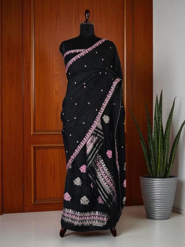 Sador Mekhela: Handloom Cotton Kesapaat Set - Image 1