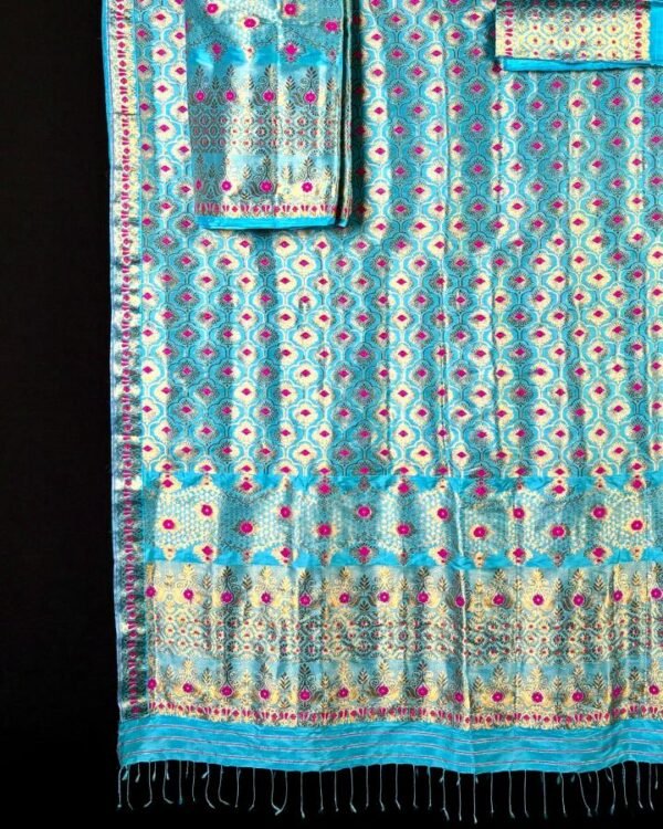 Sador Mekhela - Paat - Traditional Design - Image 3