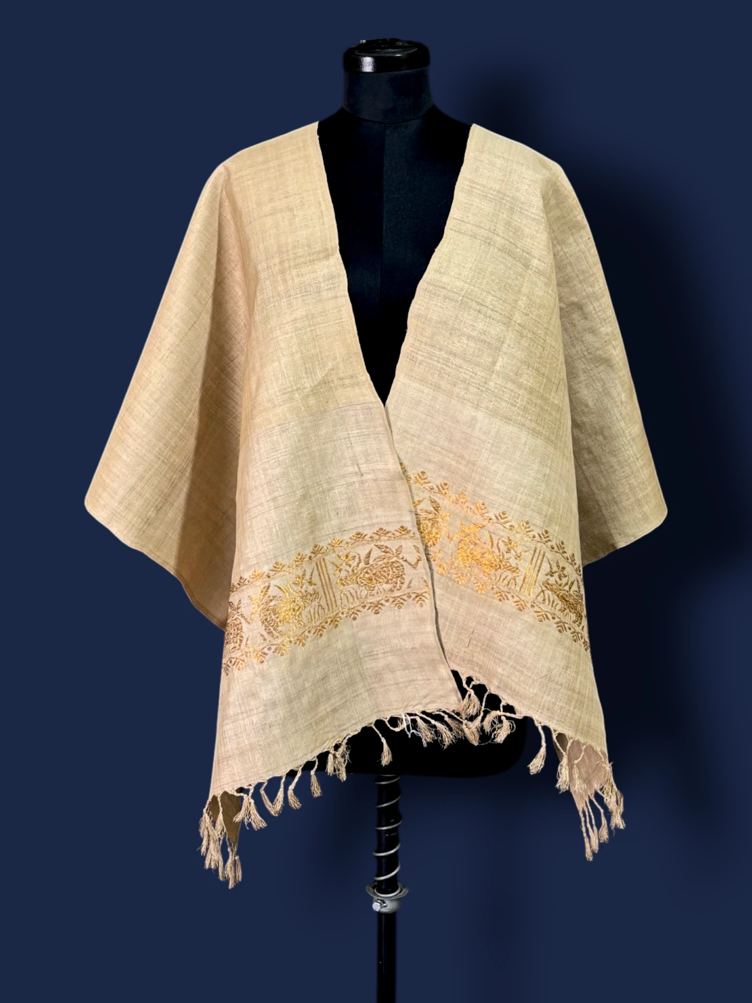 Stole_MugaSilk_MS7001_1 Stole - Muga Silk - Rhino Motifs - Image 1