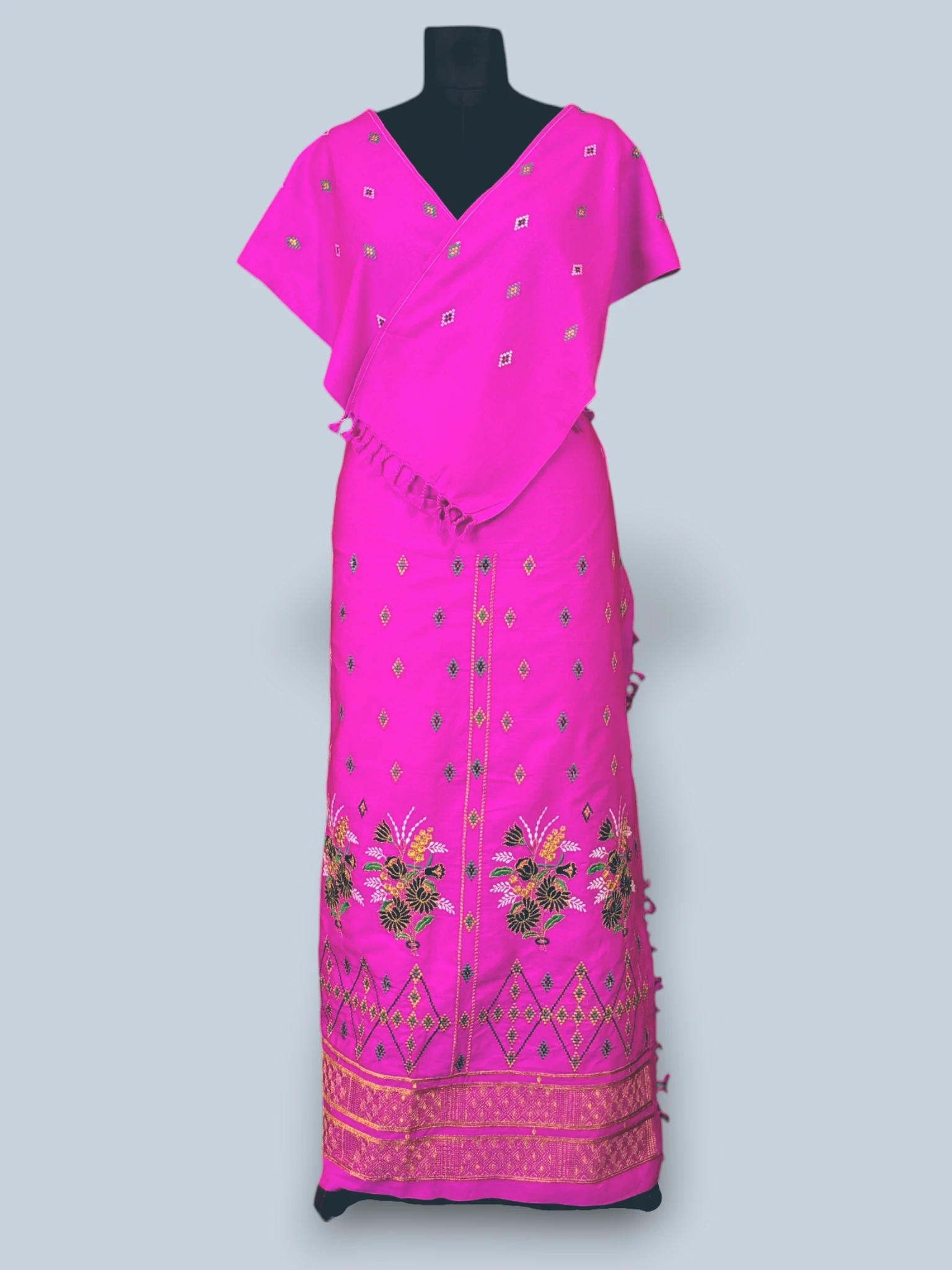 Wrapper_Arunachali_Design_TNE81098_2 Wrapper - Arunachali Design - Dark Pink - Image 1