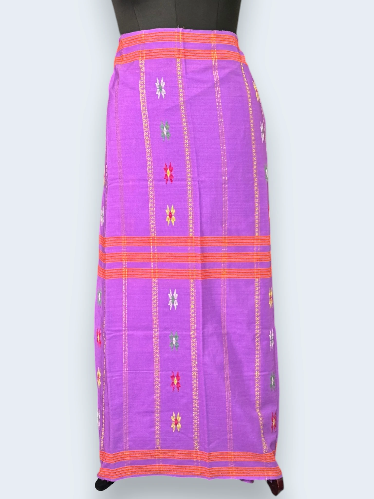 Wrapper_Tiwa_Kasong_TNE81088_2 Wrapper - Tiwa Kasong - Cotton - Lavender - Image 1