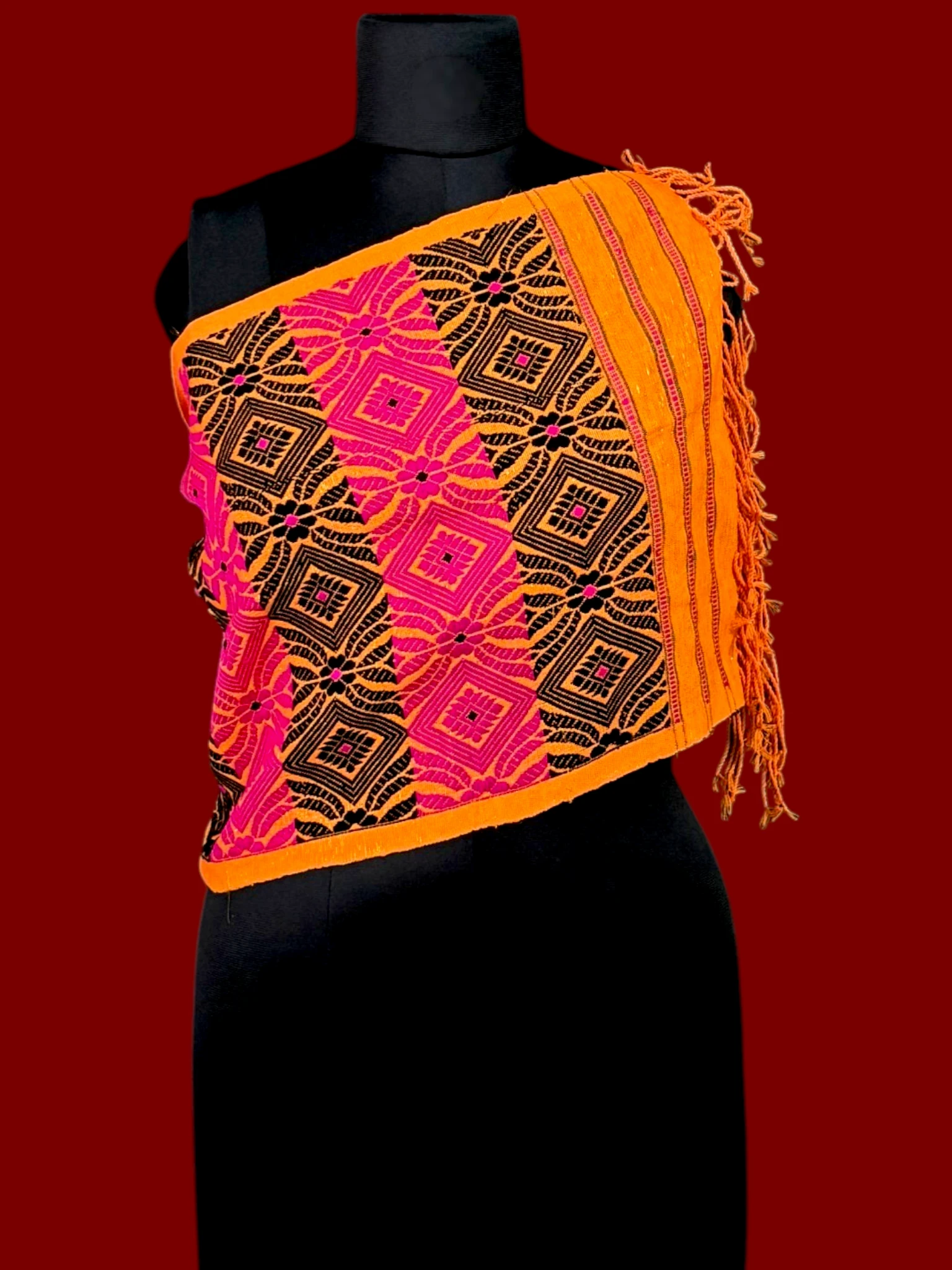 Wrapper_Tiwa_Paskai_TNE81084_2 Chest Wrapper - Orange Tiwa Paskai - Image 1